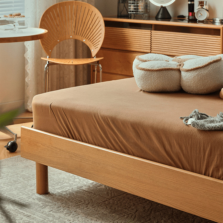 Modern Cal King Cherry Wood Bed Frame - Minimalistic Design with Solid Wood Headboard for Bedroom fyg-677 Modern Cal King Cherry Wood Bed Frame - Minimalistic Design with Solid Wood Headboard for Bedroom fyg-677