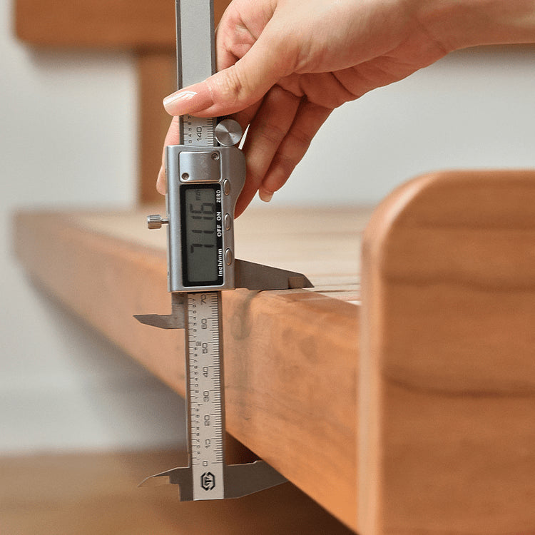 Modern Cal King Cherry Wood Bed Frame sturdy Queen Size Design for Your Bedroom fyg-678 Modern Cal King Cherry Wood Bed Frame sturdy Queen Size Design for Your Bedroom fyg-678