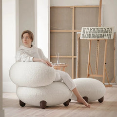 Cozy Ash Wood Chair with Faux Lambswool Upholstery – Modern Accent Seating for Stylish Living Spaces hmr-4793