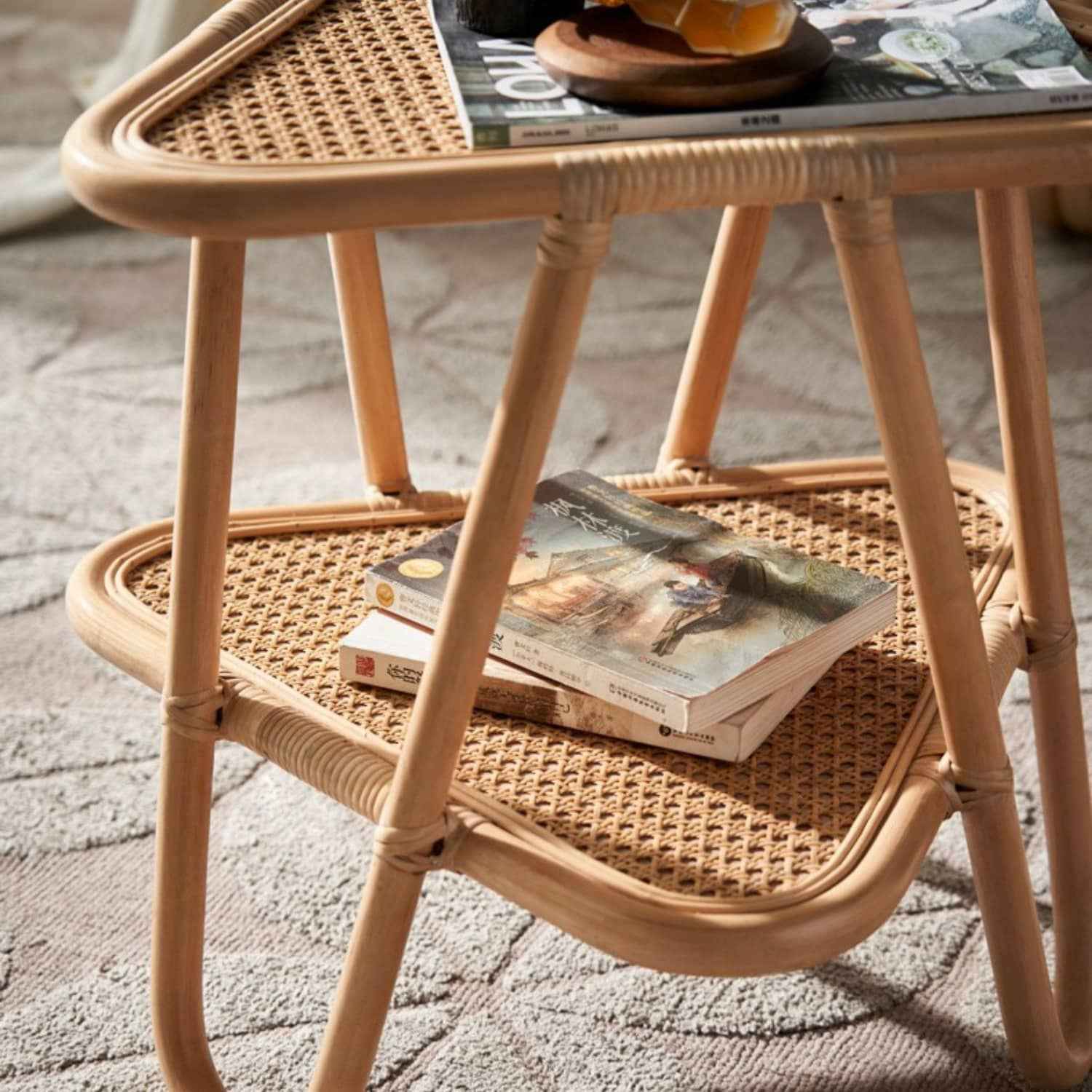 Modern Round Rattan Coffee Table & Triangle Side Table – Elegant and Durable Design htzm-1528 Modern Round Rattan Coffee Table & Triangle Side Table – Elegant and Durable Design htzm-1528