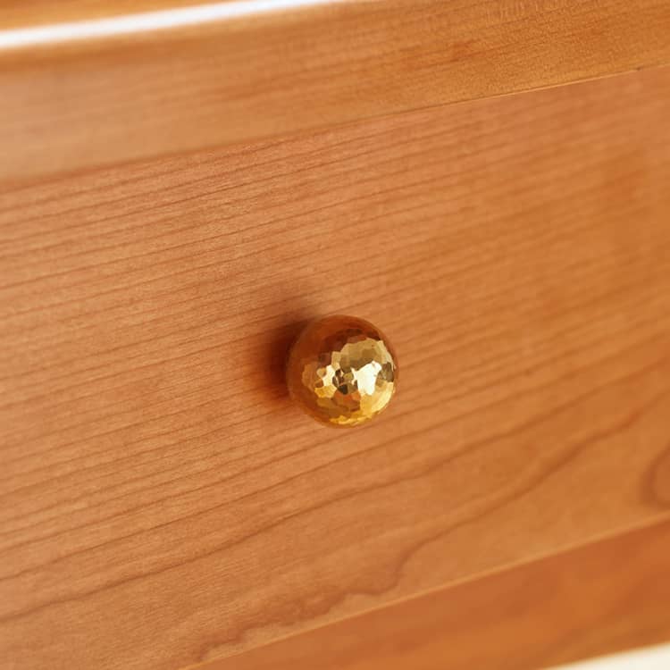 Elegant Cherry Wood Makeup Vanity with Copper Accents & Glass Top hykmq-752 Elegant Cherry Wood Makeup Vanity with Copper Accents & Glass Top hykmq-752