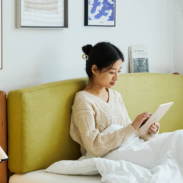 Modern Queen Cherry Wood Bed in Natural Wood Color Durable Cal King Design for Your Room hykmq-771 Modern Queen Cherry Wood Bed in Natural Wood Color Durable Cal King Design for Your Room hykmq-771