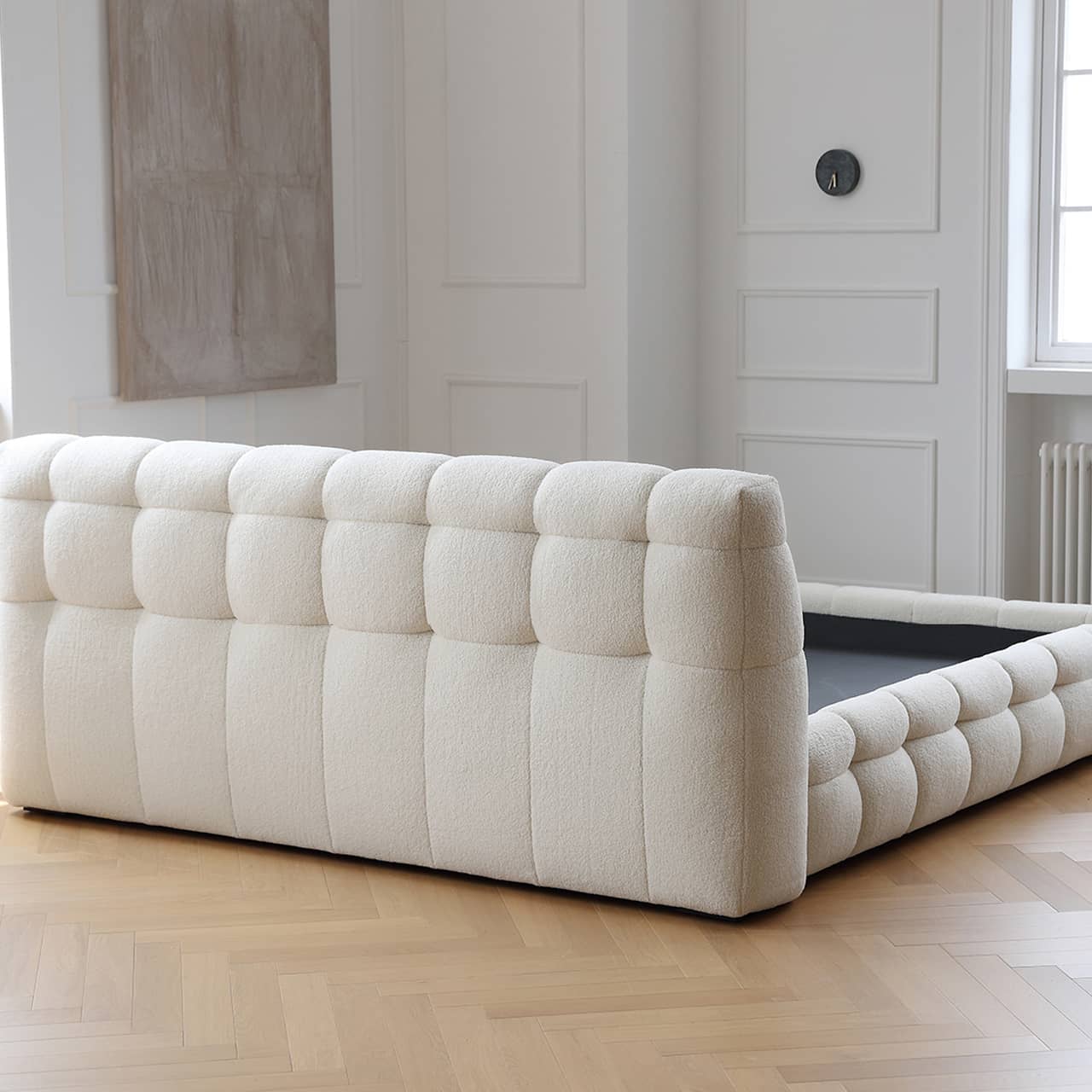 Minimalistic California King Size Bed with Faux Lambswool Headboard & Pine Frame my-378 Minimalistic California King Size Bed with Faux Lambswool Headboard & Pine Frame my-378