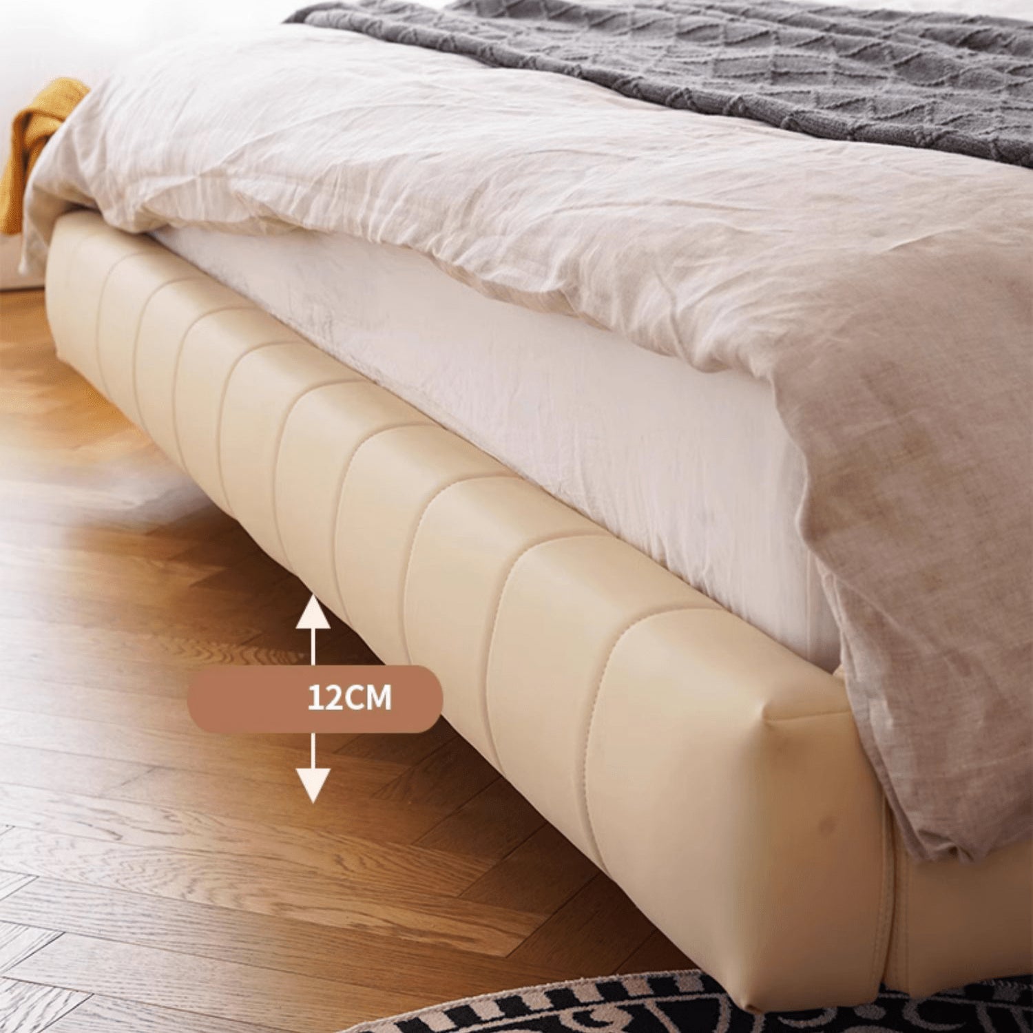 Luxurious Cal King Leather Bed with Beech Wood Frame & Upholstered Headboard for Bedroom yw-201 Luxurious Cal King Leather Bed with Beech Wood Frame & Upholstered Headboard for Bedroom yw-201