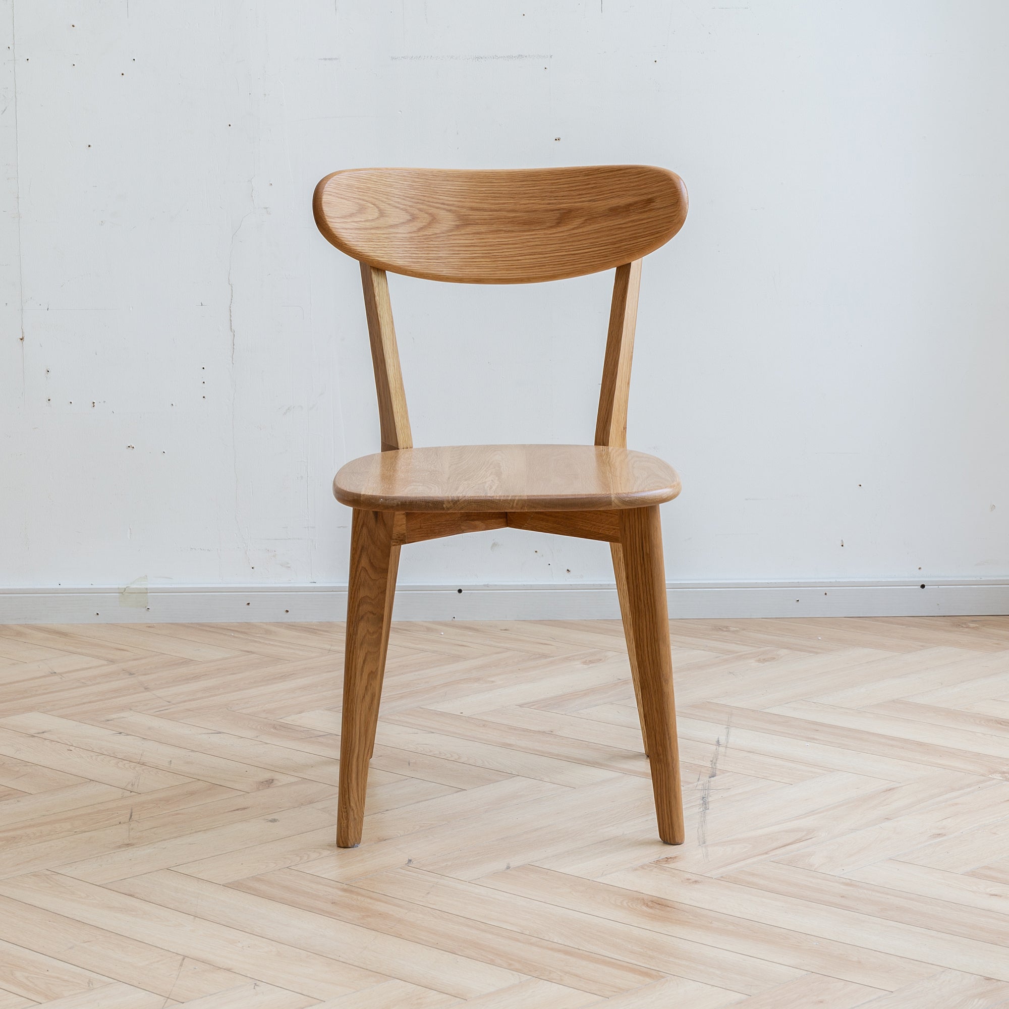 19.69" Oak Dining Chair with Solid Construction, Simple and Natural Design