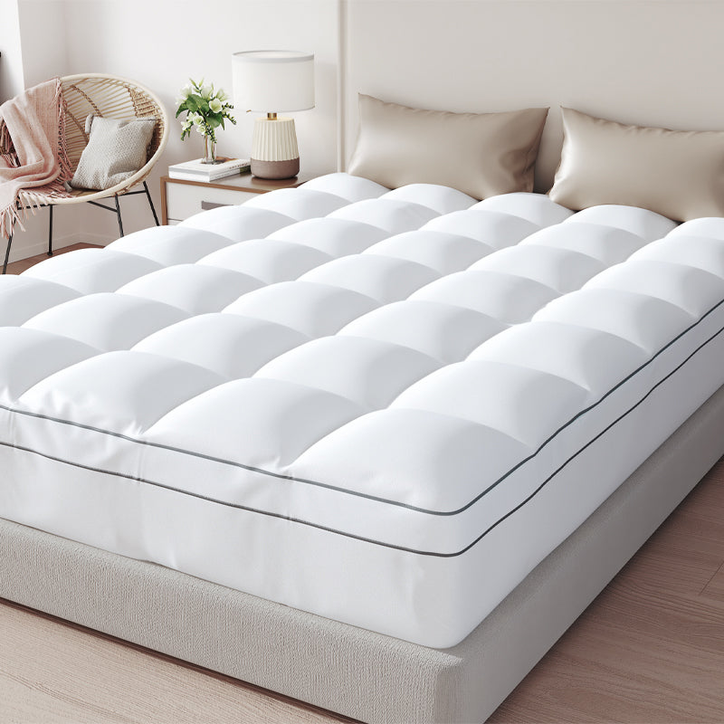 Mattress 2 - Luxurious Bamboo Fabric, Breathable and Skin-Friendly for Ultimate Comfort HT0300