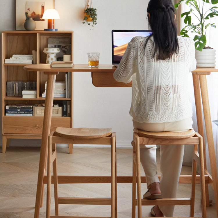 Stylish Oak Wood Kitchen Island - Modern Multi-Functional Table Y84X13