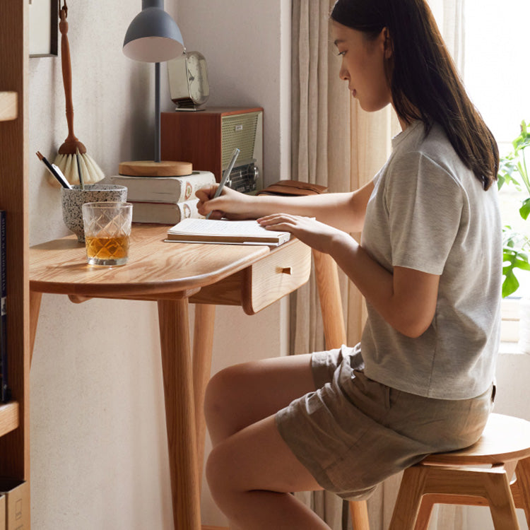 Stylish Oak Wood Kitchen Island - Modern Multi-Functional Table Y84X13