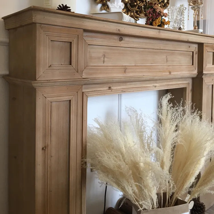 Modern Chinese Fir Console Table with Density Board Shelves - Stylish and Space-Saving Design fcwz-2353