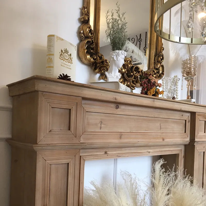Modern Chinese Fir Console Table with Density Board Shelves - Stylish and Space-Saving Design fcwz-2353