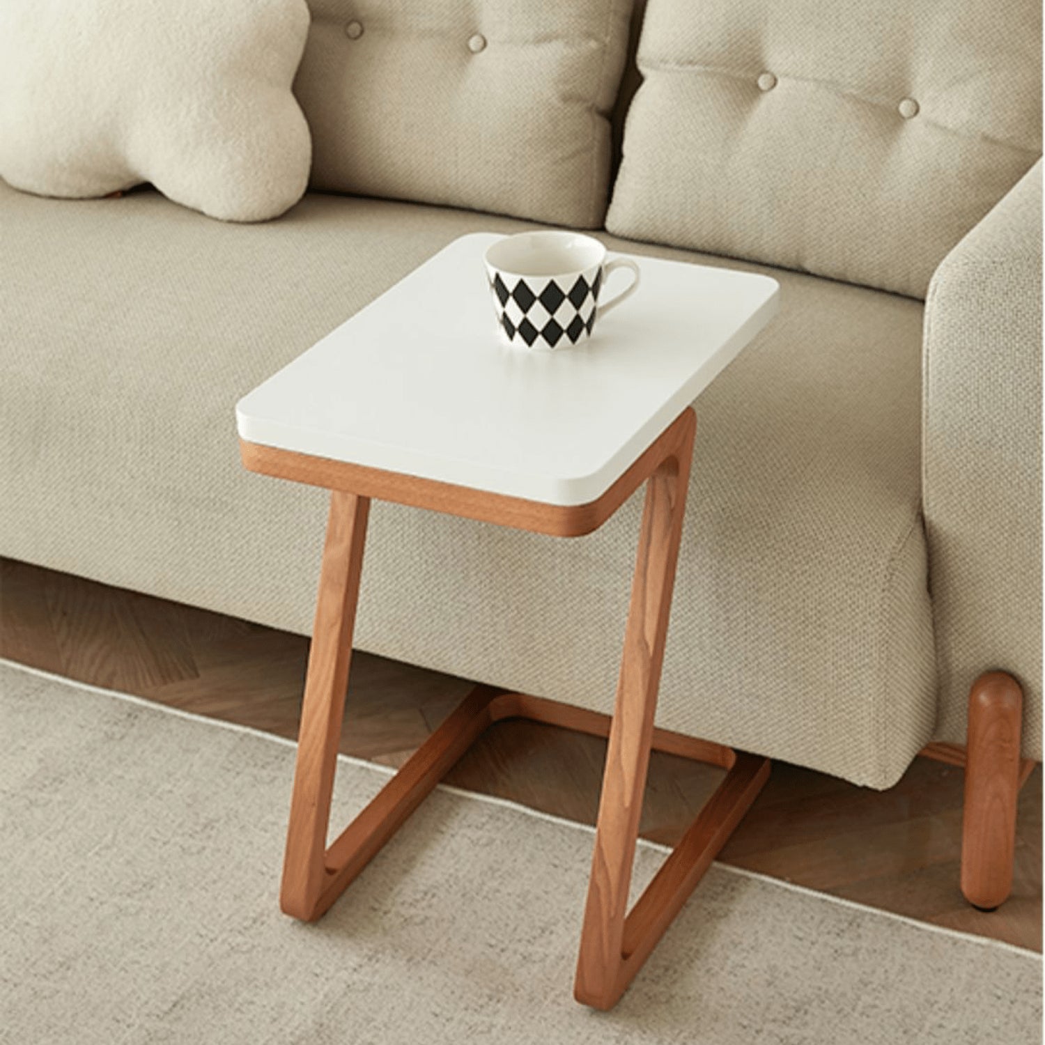 Elegant Natural Light Brown End Table – Solid & Laminated Wood Design fmy-693