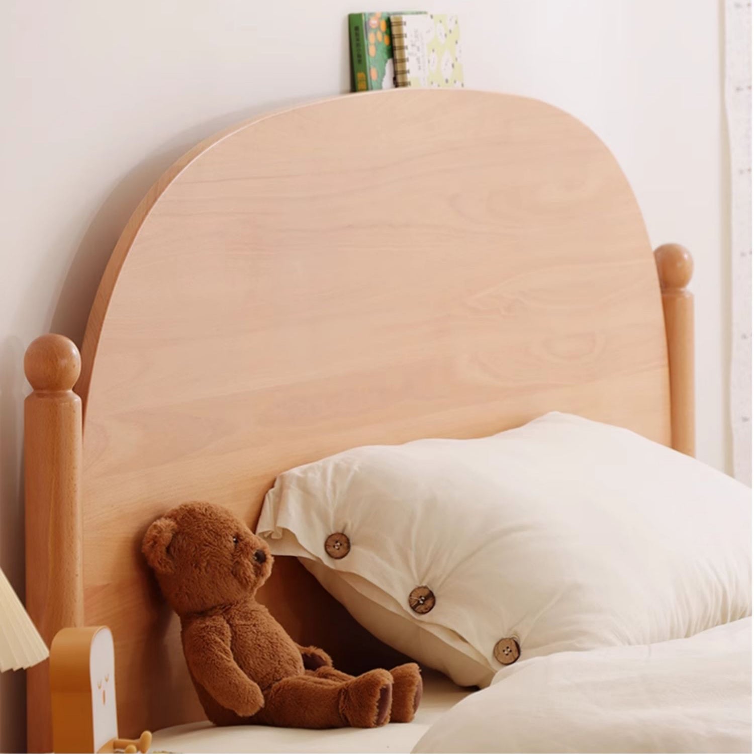 Elegant Bed Frame in Natural Beech and Pine Wood - Durable and Stylish fslmz-1084