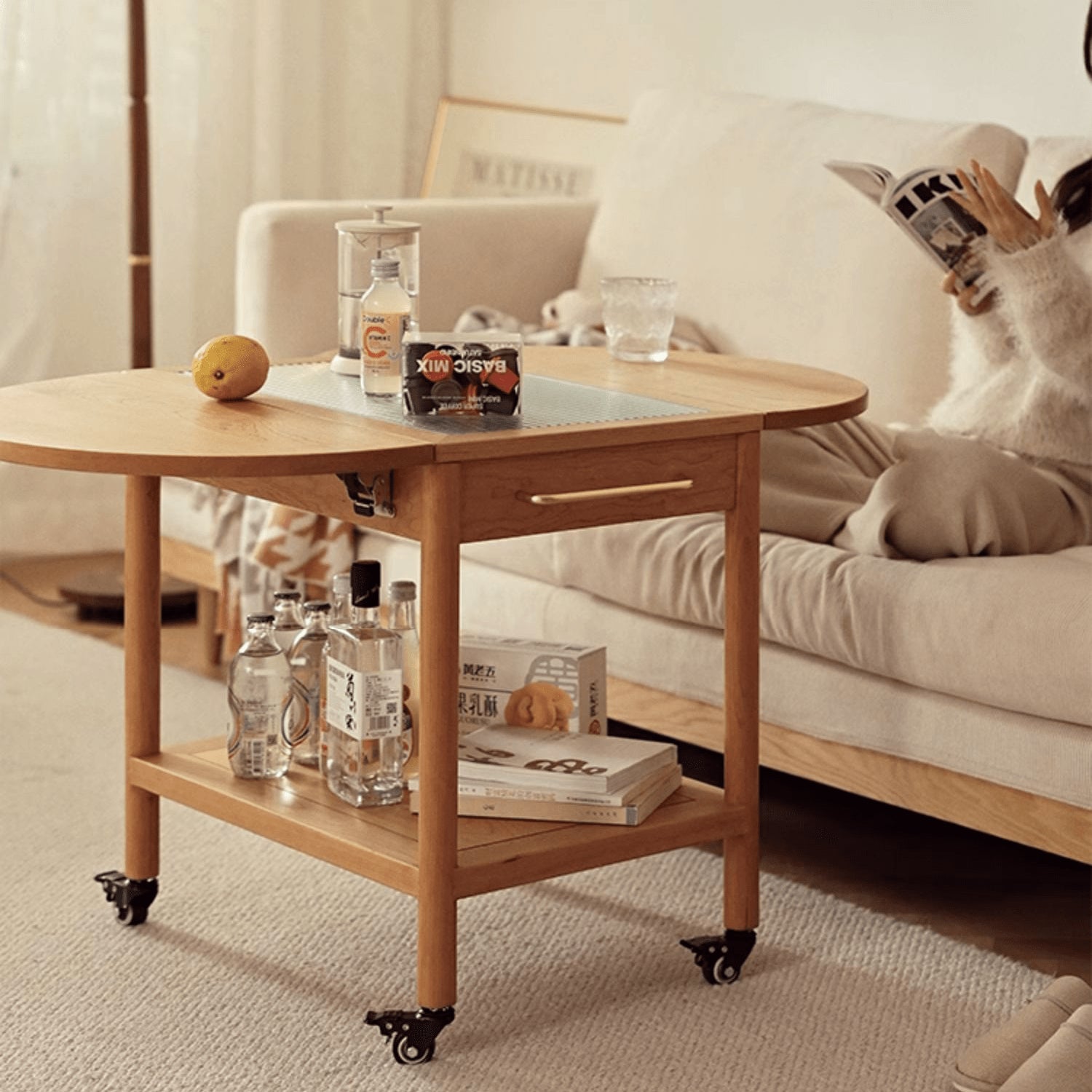 Modern End Table with Extensible Top and Wheels – Perfect Design for All Your Rooms  - Natural Brown Finish fyg-666