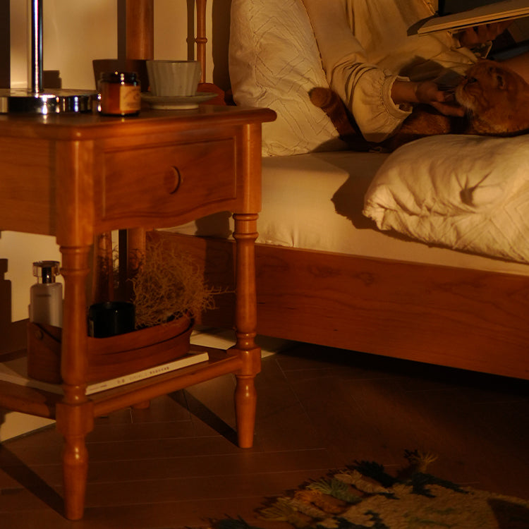 Stunning Cherry Wood Nightstand - Natural Finish Nightstand fyx-879