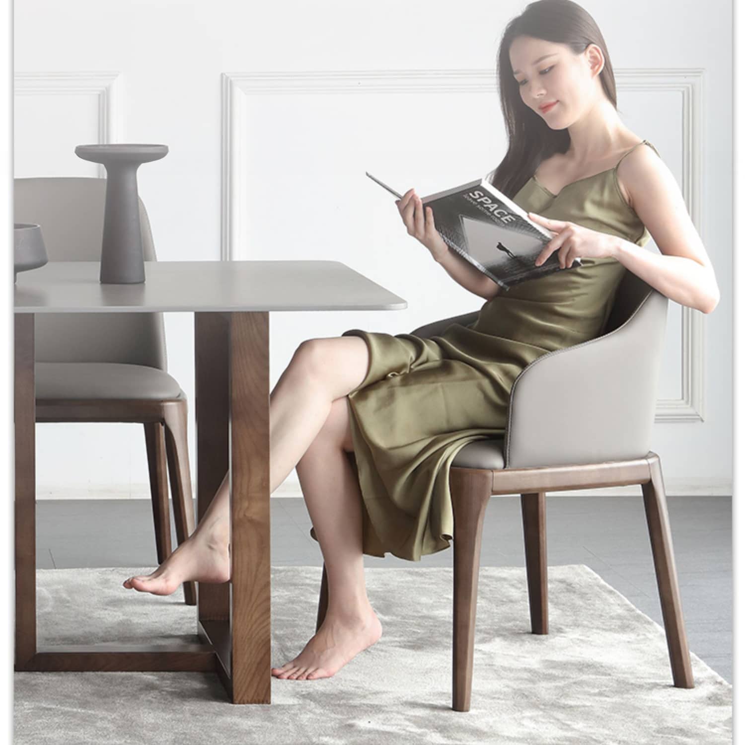 Modern Ash Wood Dining Chair in Dark Gray with Scratch-Resistant Fabric - Perfect for Dining Room hagst-328