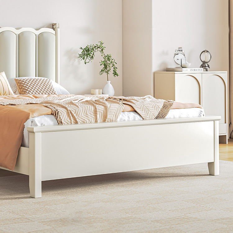 Luxurious Beige Faux Leather Bed with Solid Rubber Wood Frame hglna-1452