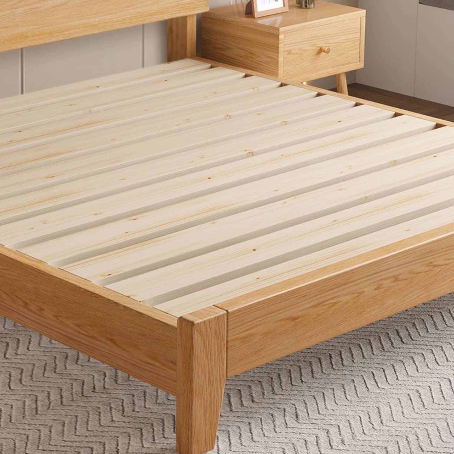 Premium Natural Rubber Wood Pine Bed Frame - Sturdy & Stylish Design hmak-237