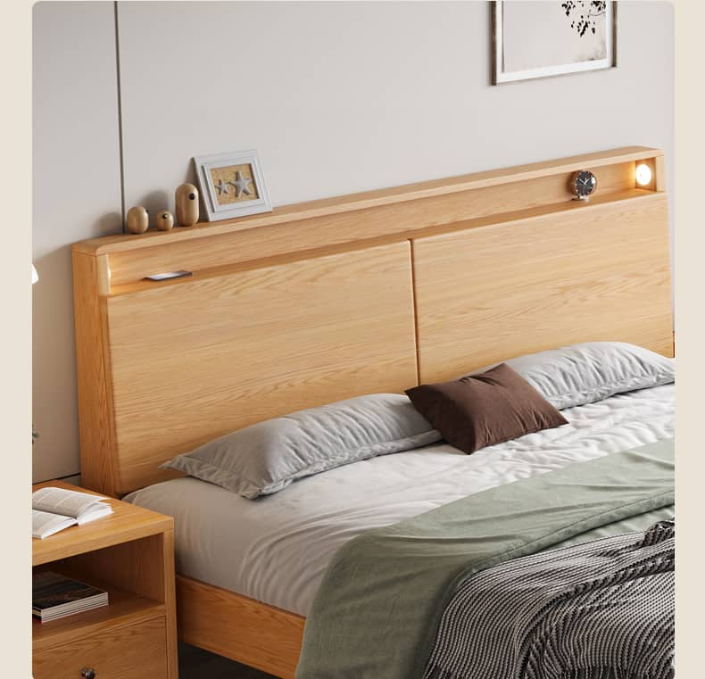 Charming Rubber Wood Pine Bed Frame in Natural Finish - Perfect for Any Bedroom Decor hmak-241