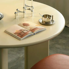 Modern Round Dining Table with Elegant Gloss Finish for Stylish Spaces hsj-2249