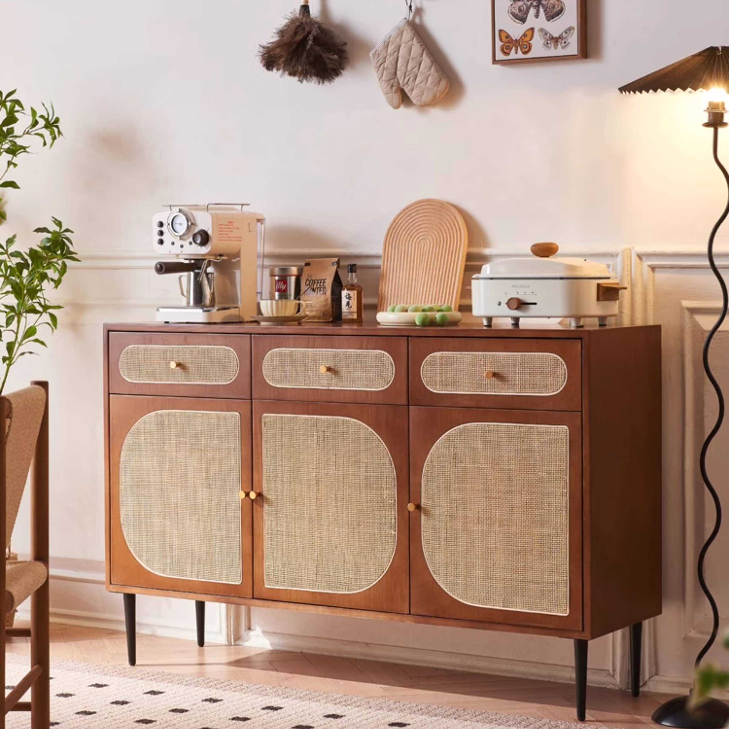 Stylish Brown Ash Wood Cabinet with Elegant Rattan Accents htzm-1529