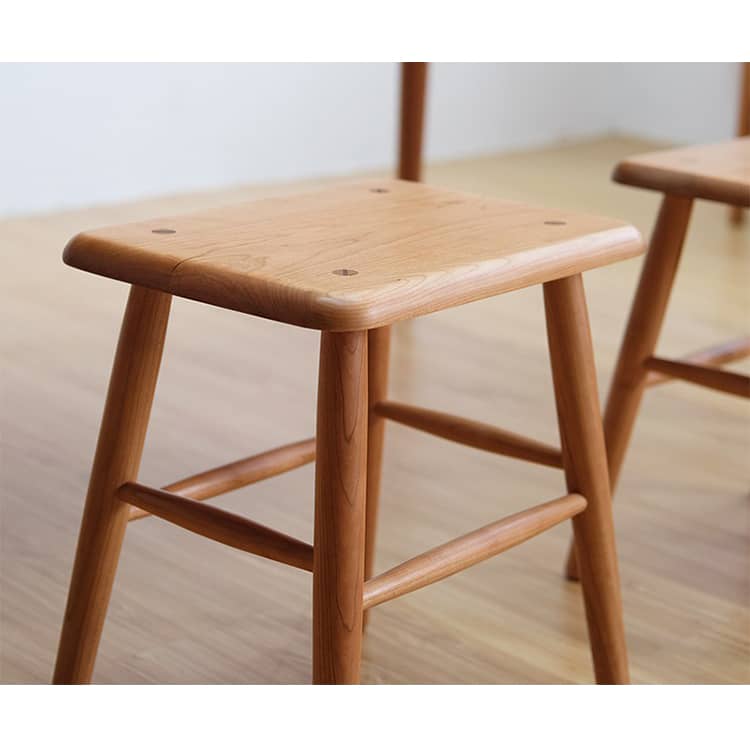 Stunning Natural Wood Stools in Cherry, Black Walnut, and Oak Finishes - Perfect for Every Home Decor hykmq-743