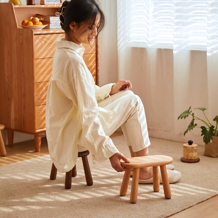 Elegant Handmade Stool in Rich Wood Colors: Red Oak, Cherry, Black Walnut hykmq-781