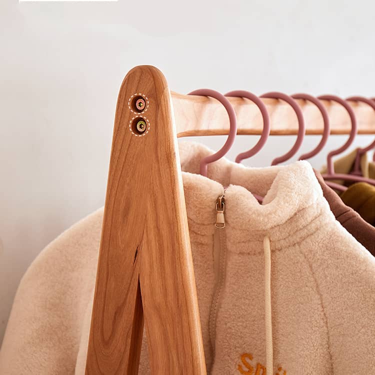 Premium Wooden Coat Hangers - Cherry, Red Oak, Black Walnut with Elegant Rattan Accents hykmq-783