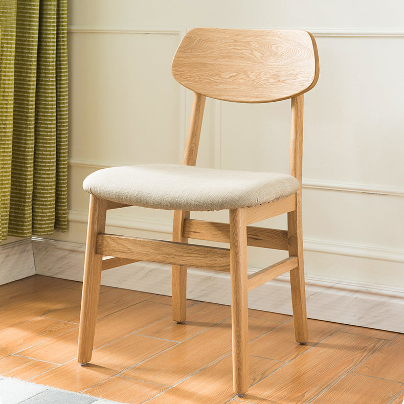 Modern Oak Wood Dining Chair with Cotton and Linen Cushion - Perfect for Diningroom hym-1541