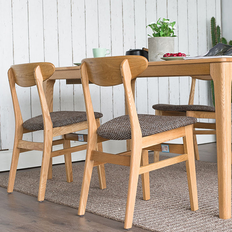 Modern Oak Wood Dining Chair with Cotton and Linen Cushion - Perfect for Diningroom hym-1541