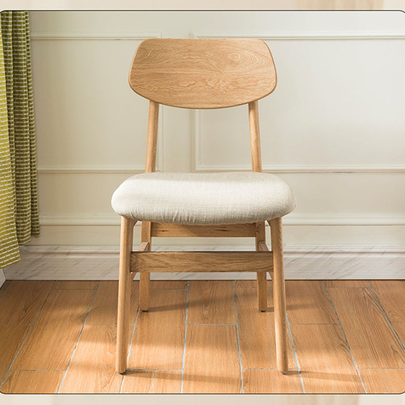 Modern Oak Wood Dining Chair with Cotton and Linen Cushion - Perfect for Diningroom hym-1541