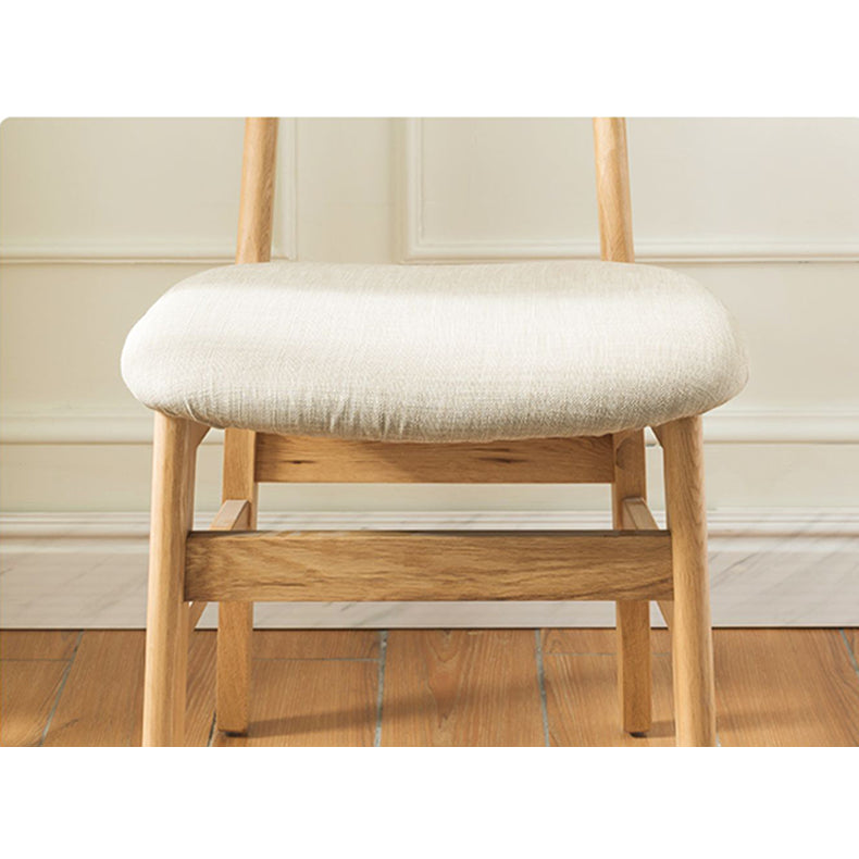 Modern Oak Wood Dining Chair with Cotton and Linen Cushion - Perfect for Diningroom hym-1541