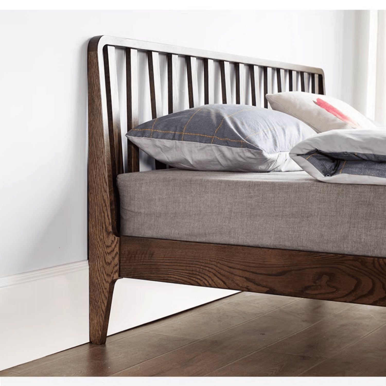 Elegant Bed Frame in Luxurious Brown Natural Beech and Pine Wood Finish hym-470