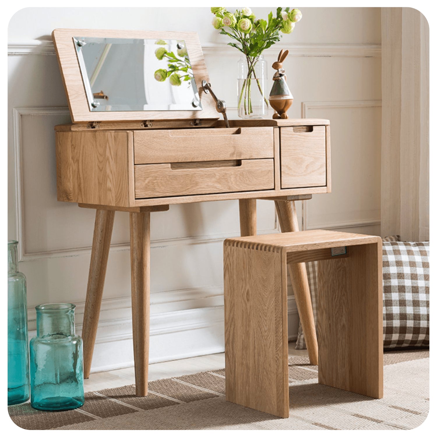 Handcrafted Brown Oak Wood Stool – Natural Finish, Perfect for Home Decor and Comfort hym-471