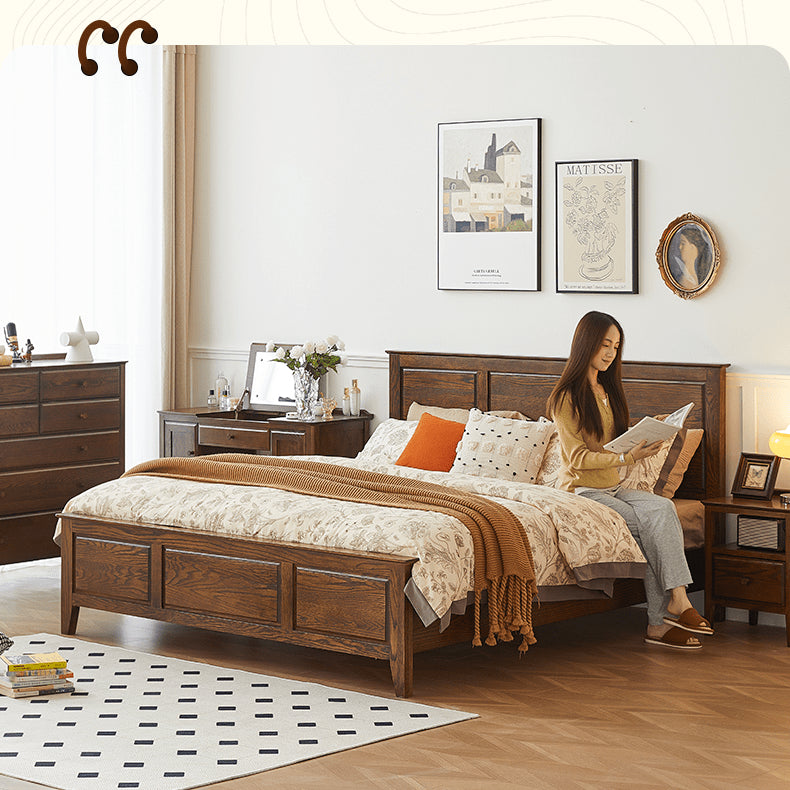 Luxurious Cal King Oak Wood Bed Frame - Stylish Design for a Cozy Bedroom hym-478