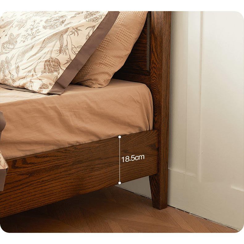 Luxurious Cal King Oak Wood Bed Frame - Stylish Design for a Cozy Bedroom hym-478