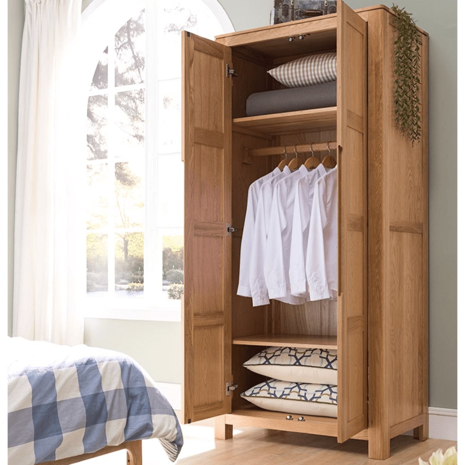 Stylish Natural Oak & Tung Wood Wardrobe for Home & Office hym-480