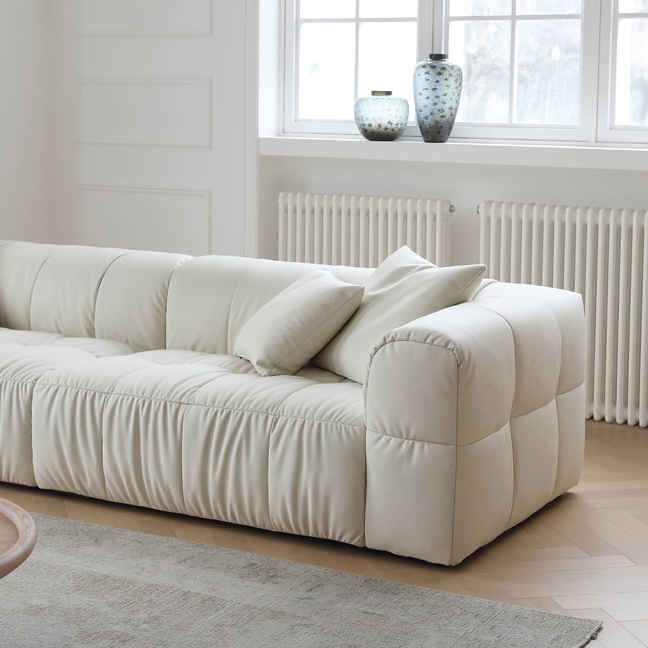 Scratch-Resistant White Pine Sofa with Luxurious Silk Floss Fabric my-355