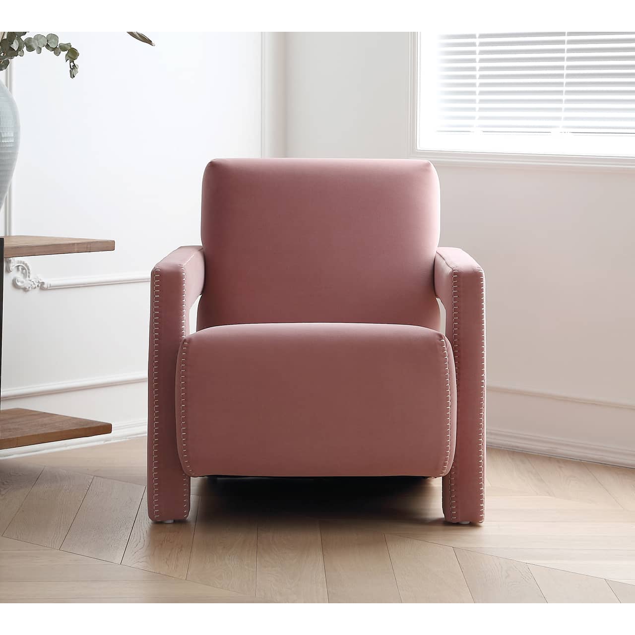 Luxurious Pink Pine Suede Chair - Stylish and Comfortable Seating my-356