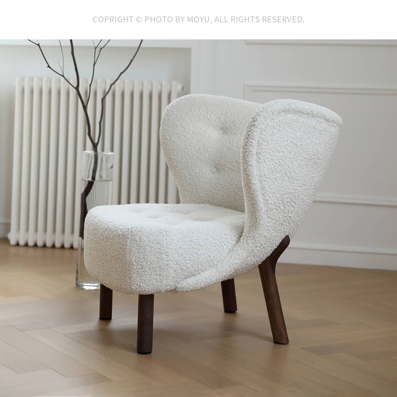 Luxurious White Walnut Wood Chair with Soft Faux Lambswool Upholstery my-361