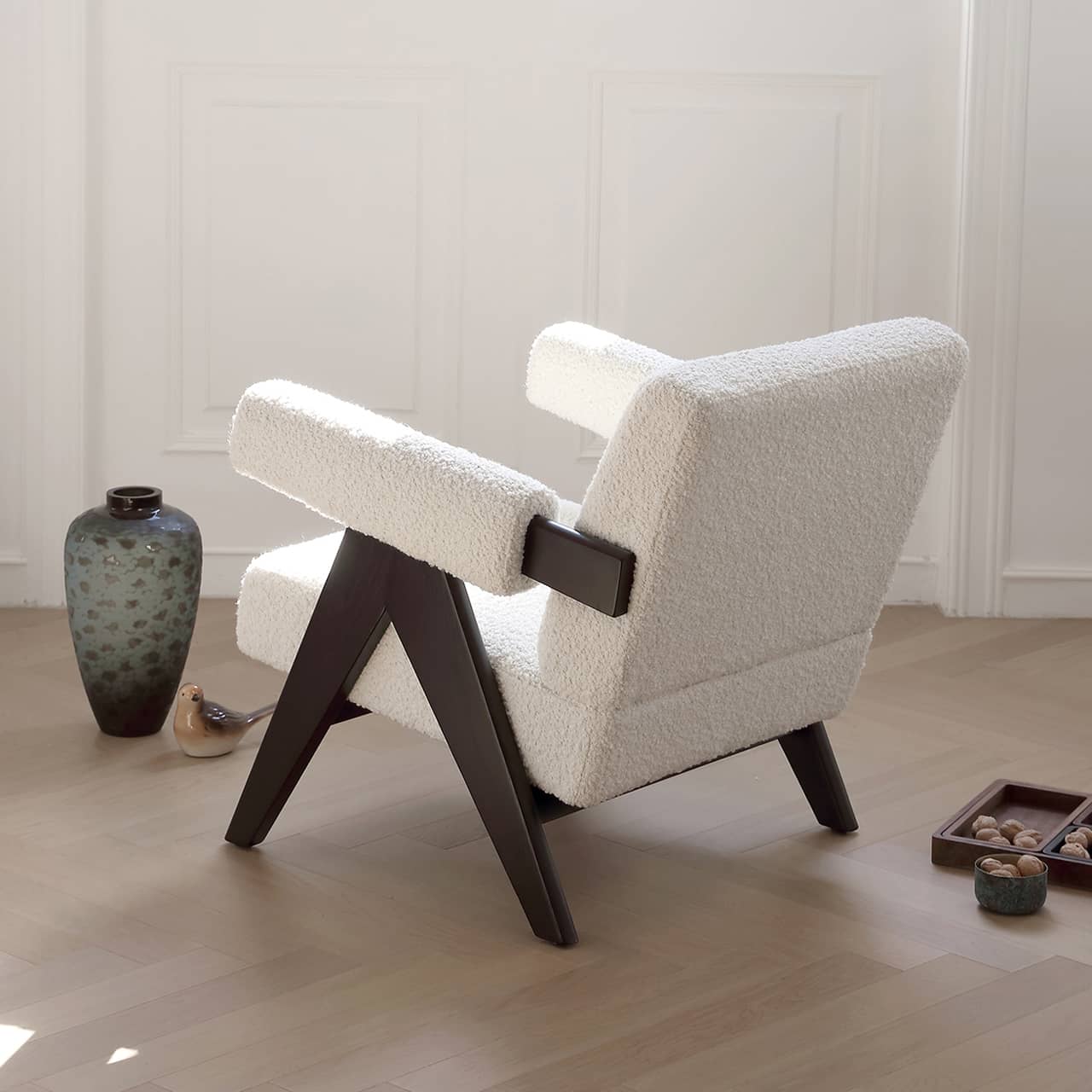 Premium White Ash Wood Chair - Elegant Design & Superior Durability my-384