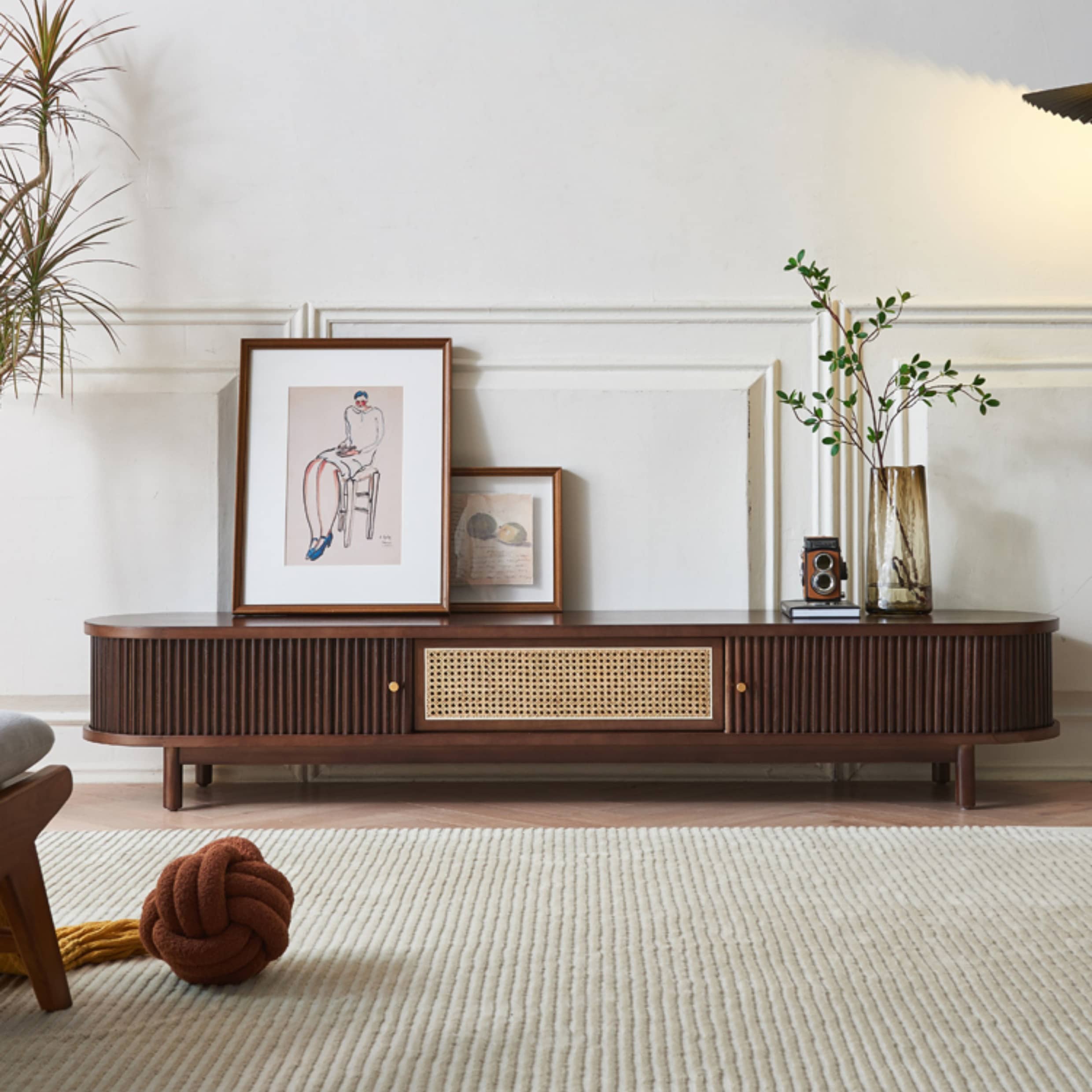 Elegant Dark Brown TV Cabinet with Rattan Panels and Stainless Steel Accents tzm-535