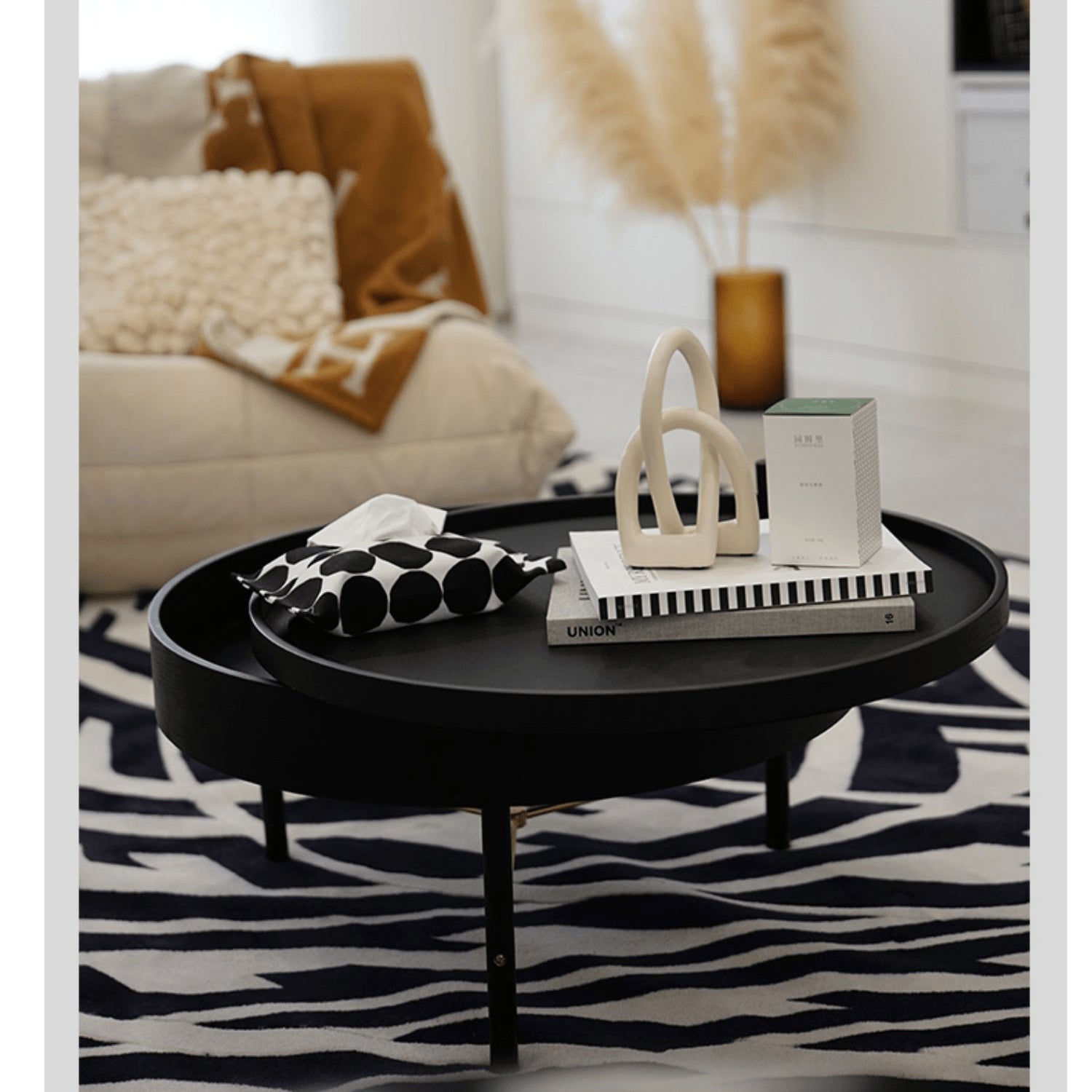 Modern Black Round Coffee Table with Rotatable Desktop - Stylish & Functional yw-179