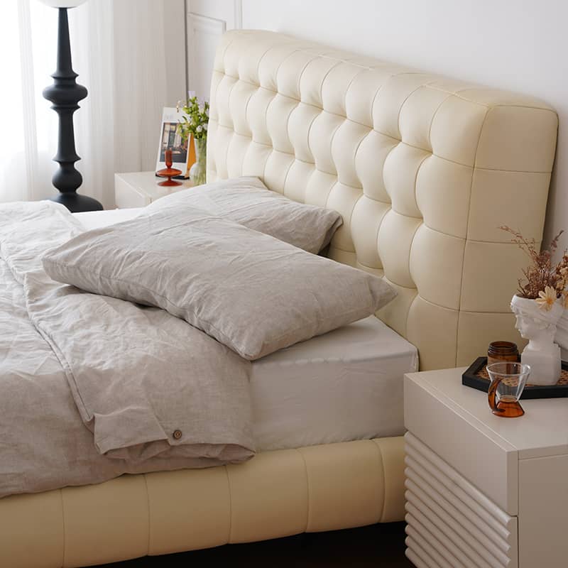 Luxurious Cal King Leather Bed with Beech Wood Frame & Upholstered Headboard for Bedroom yw-201